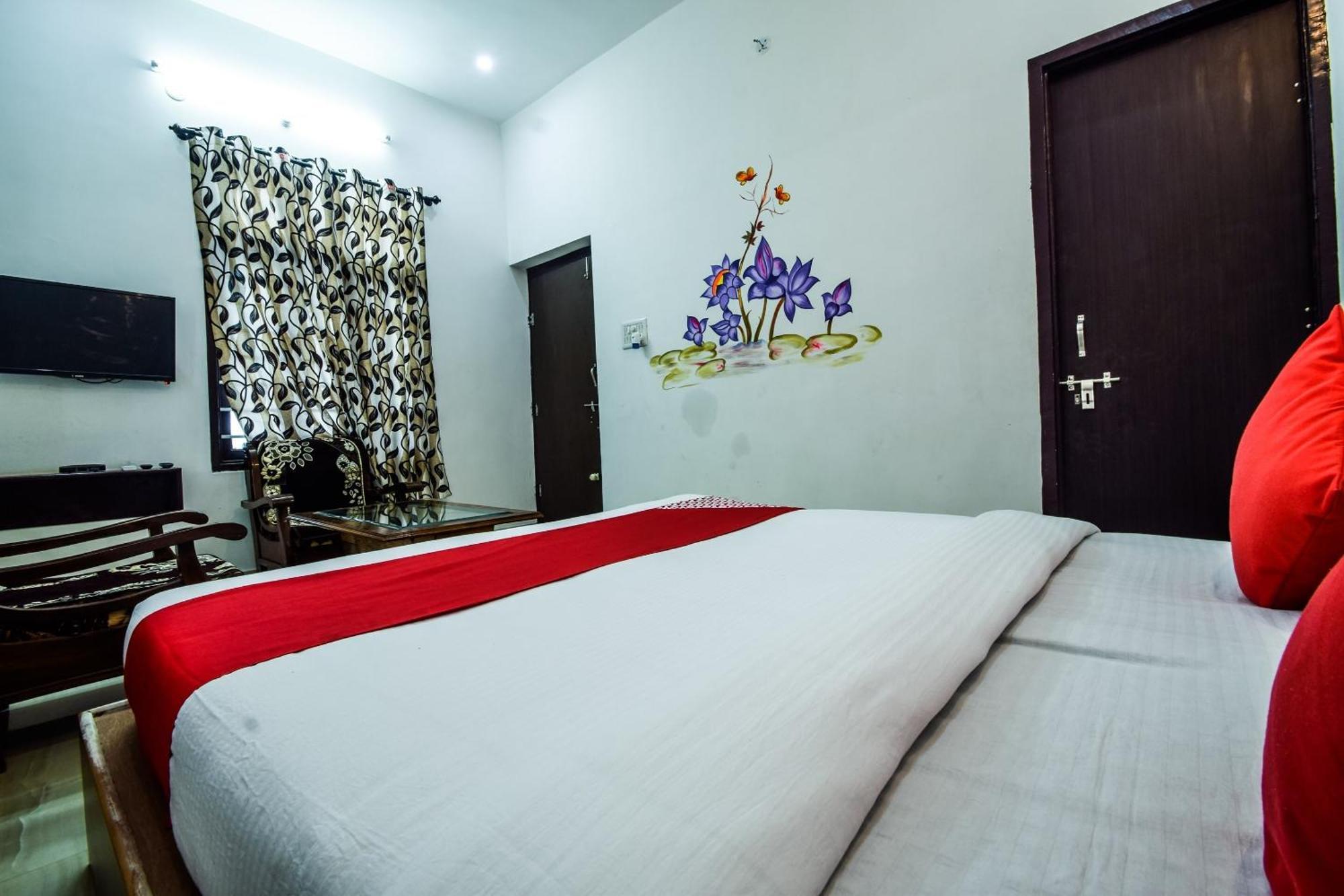 Hotel O Blue Lotus Пушкар Экстерьер фото